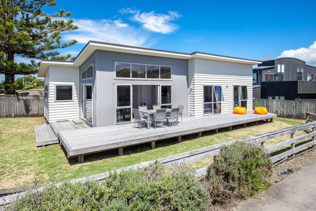 Beach Retreat - Ohope Holiday Home Eksteriør bilde